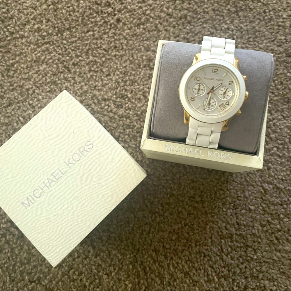 Michael Kors Watch - White/Gold NEW IN BOX